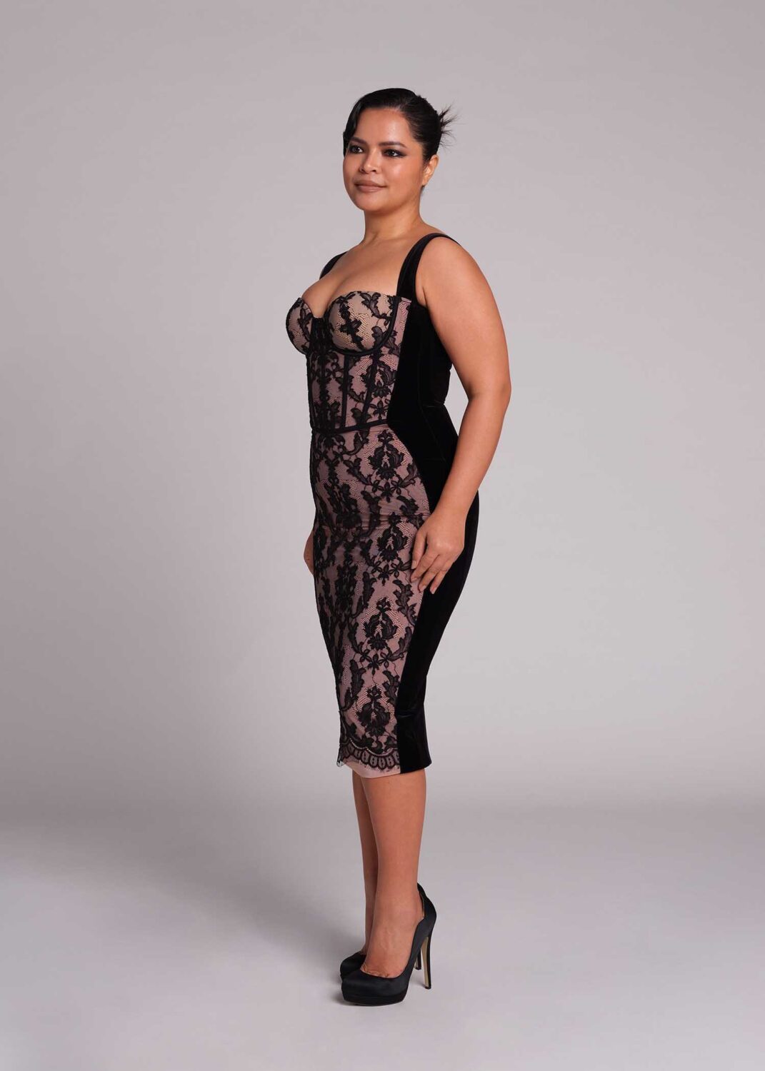 1231 Black Lace Hem Velvet Skirt